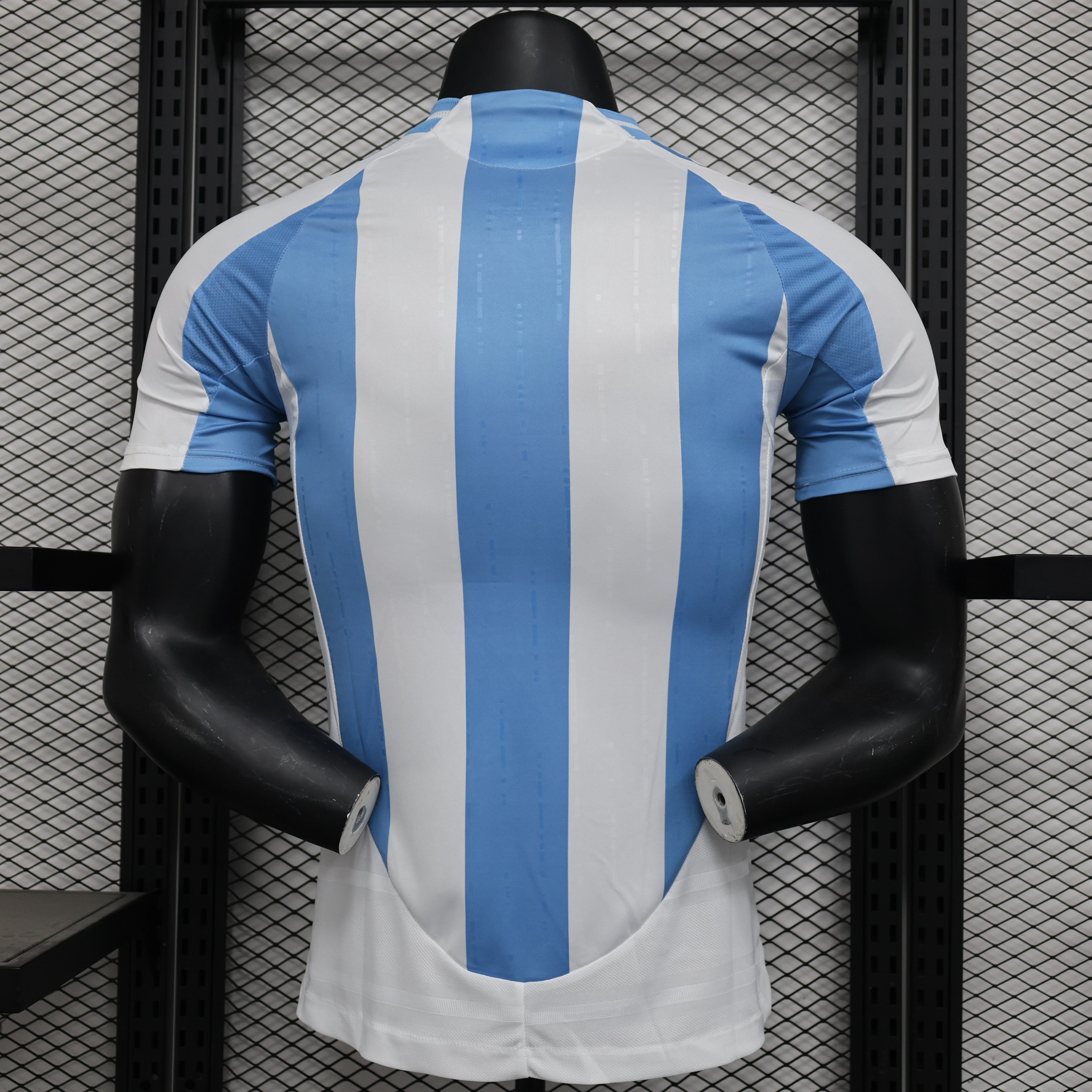 1º Equipación Argentina 2025