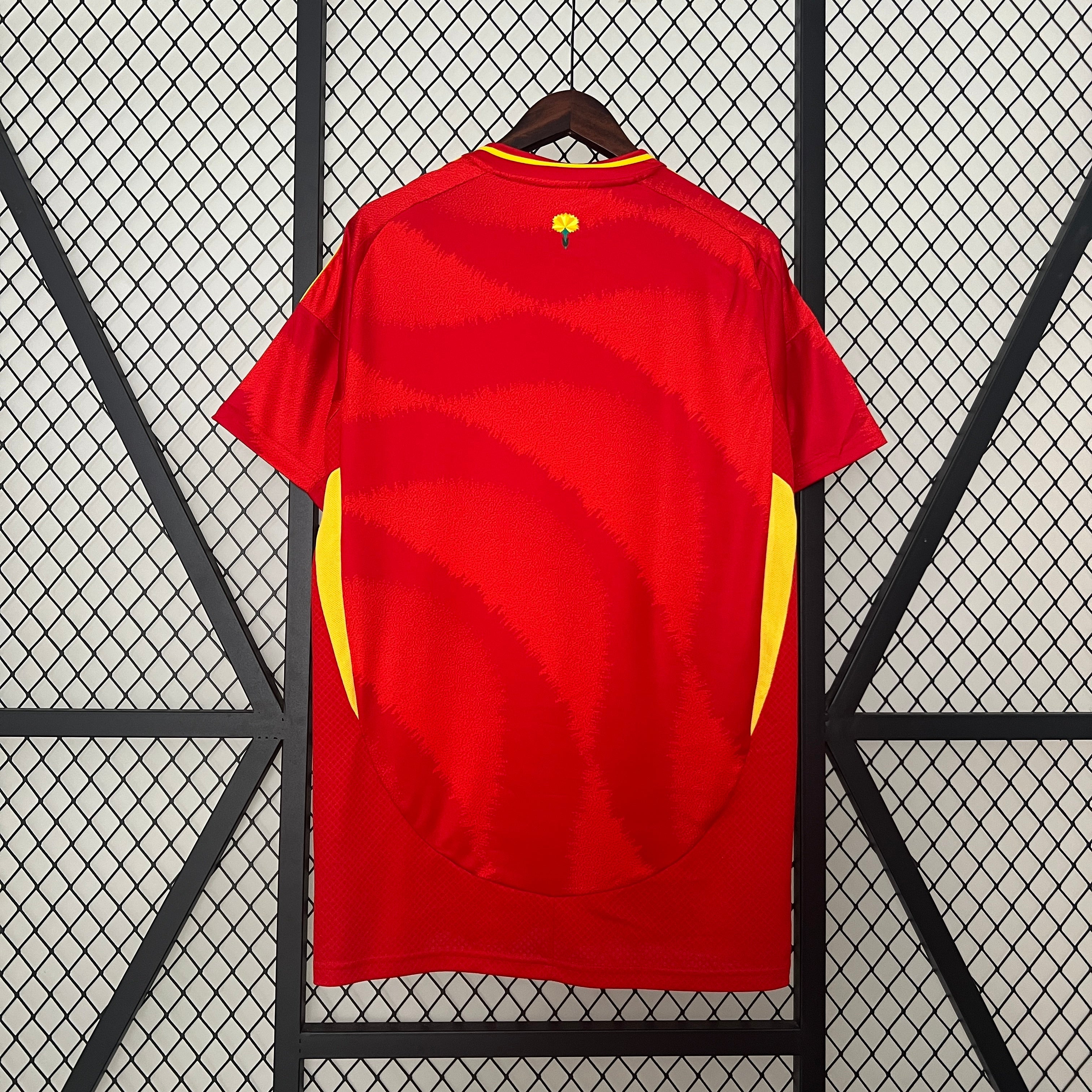 1º Equipaciòn España 2025-2026