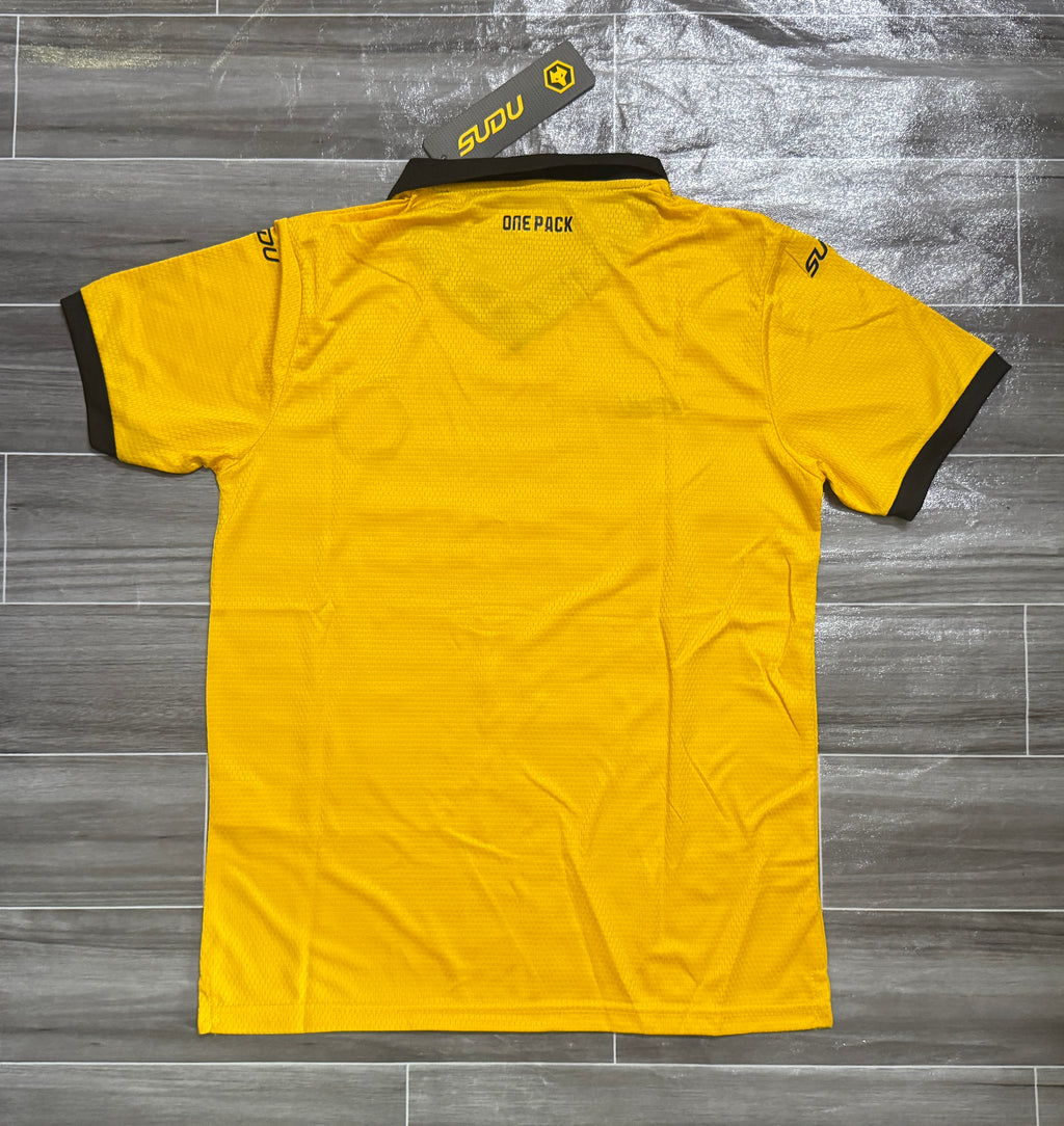 1º Equipación Wolves 2025-2026