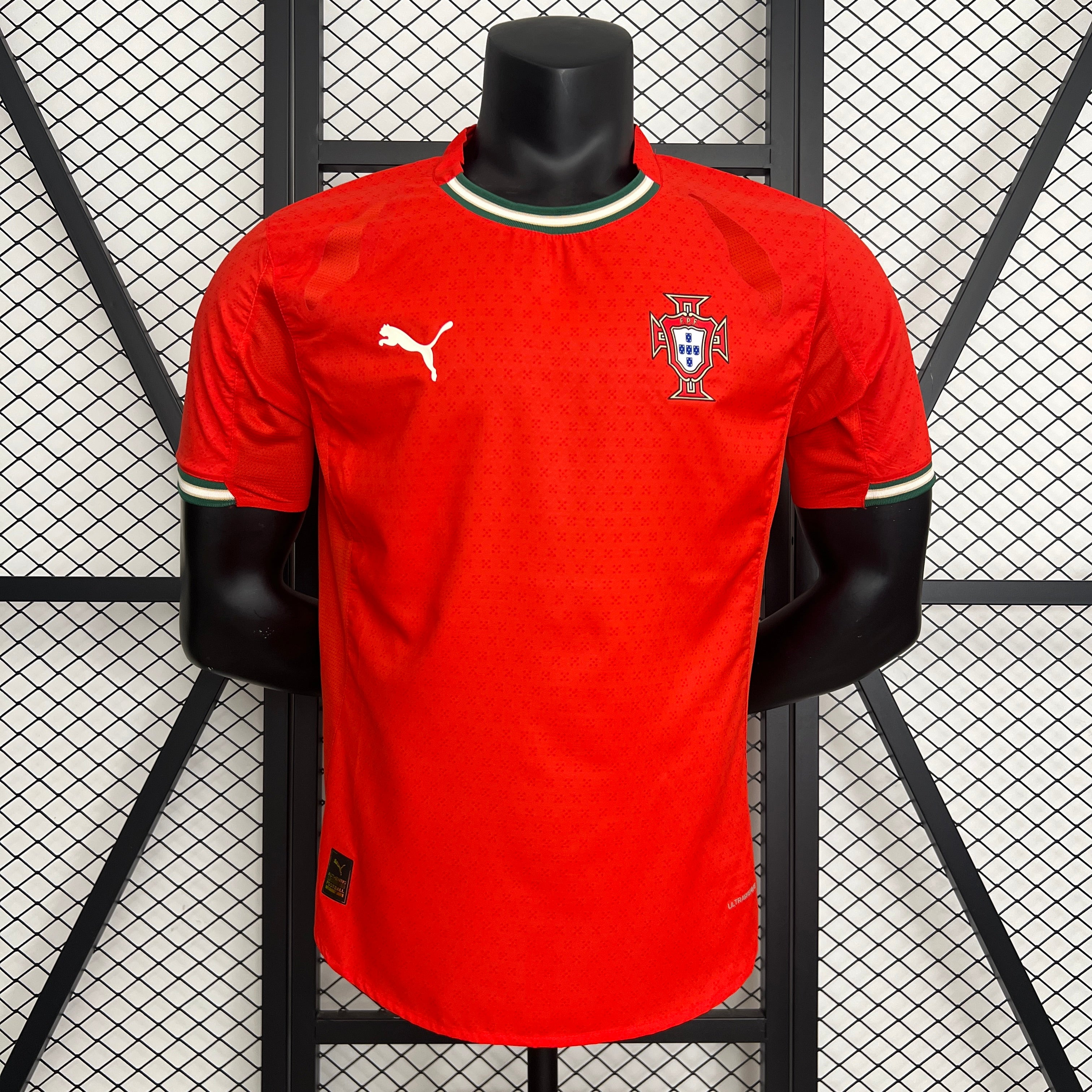 1º Equipación Portugal 2025