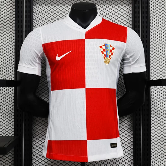 1º Equipación Croacia 2025