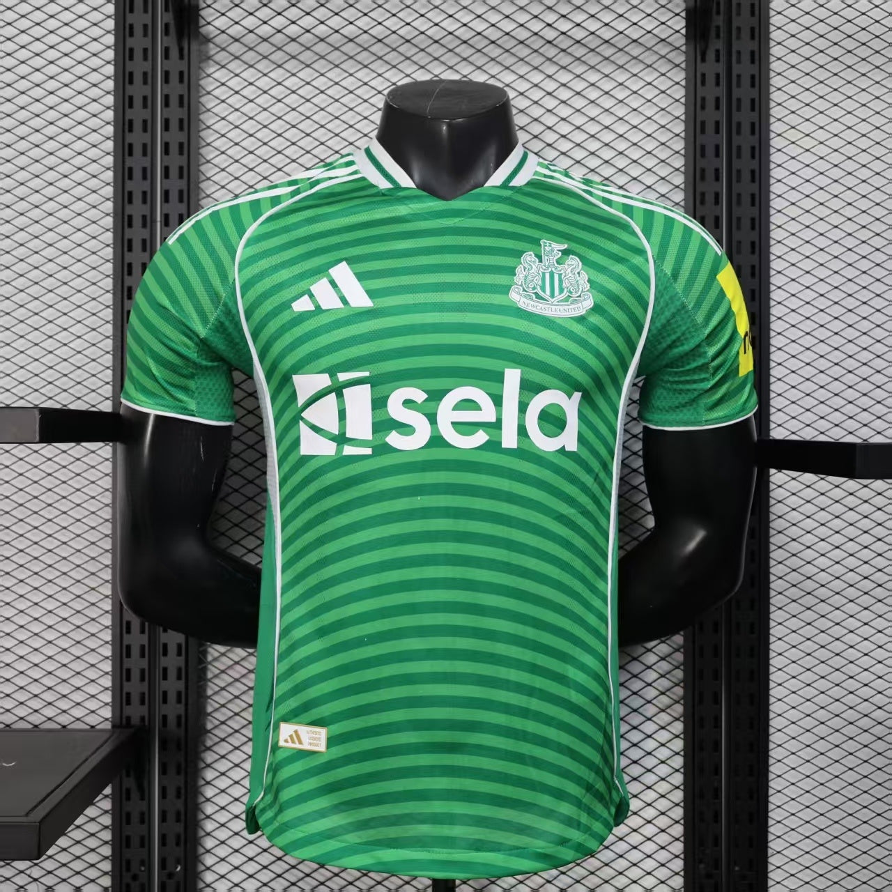 2º Equipación Newcastle 2025-2026